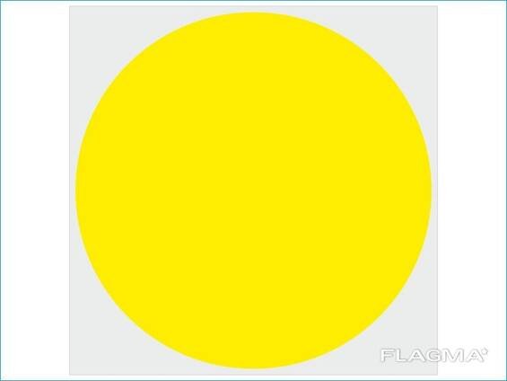 Флаг страны на синем фоне желтый круг