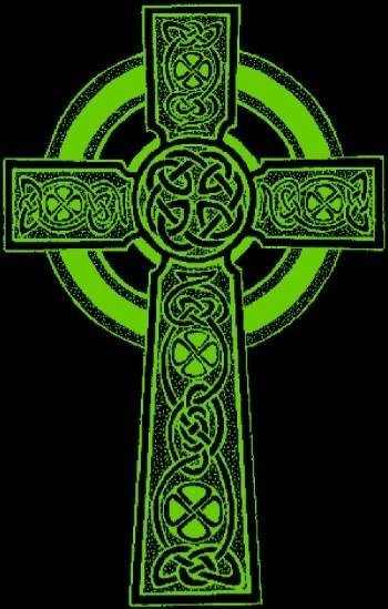 Кельтский крест на черном фоне