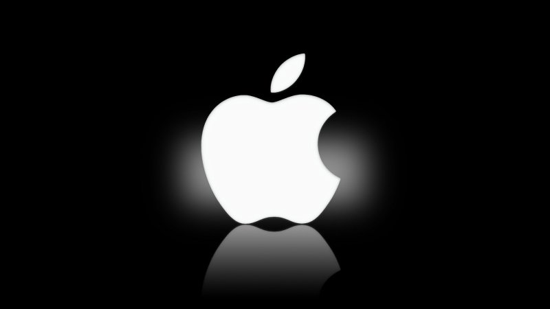 Логотип аппле на черном фоне