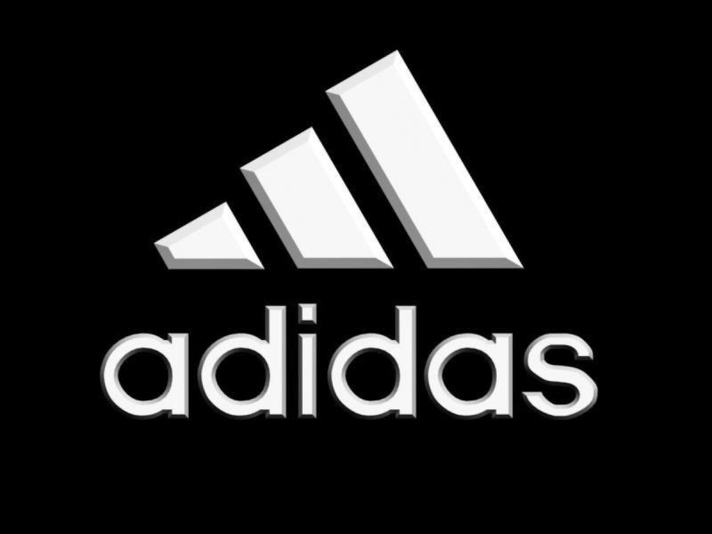 Логотип adidas на белом фоне