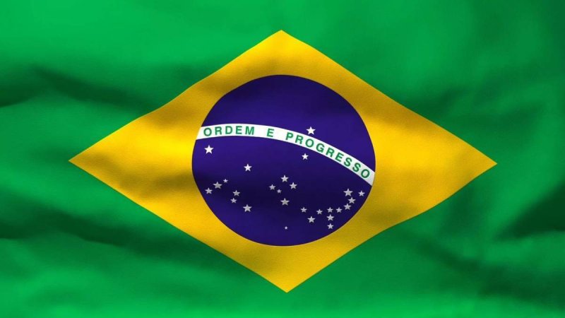 Флаг бразилии на белом фоне
