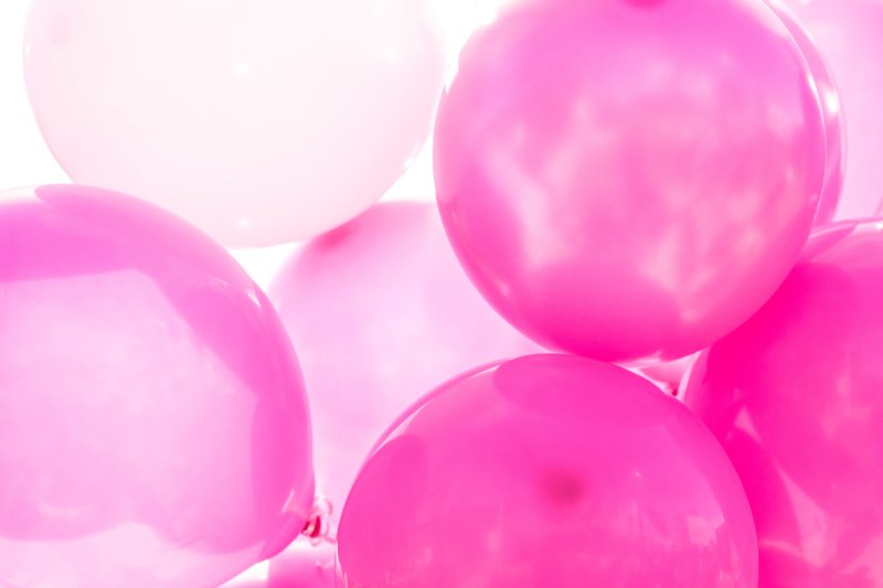 Фон розовые шары