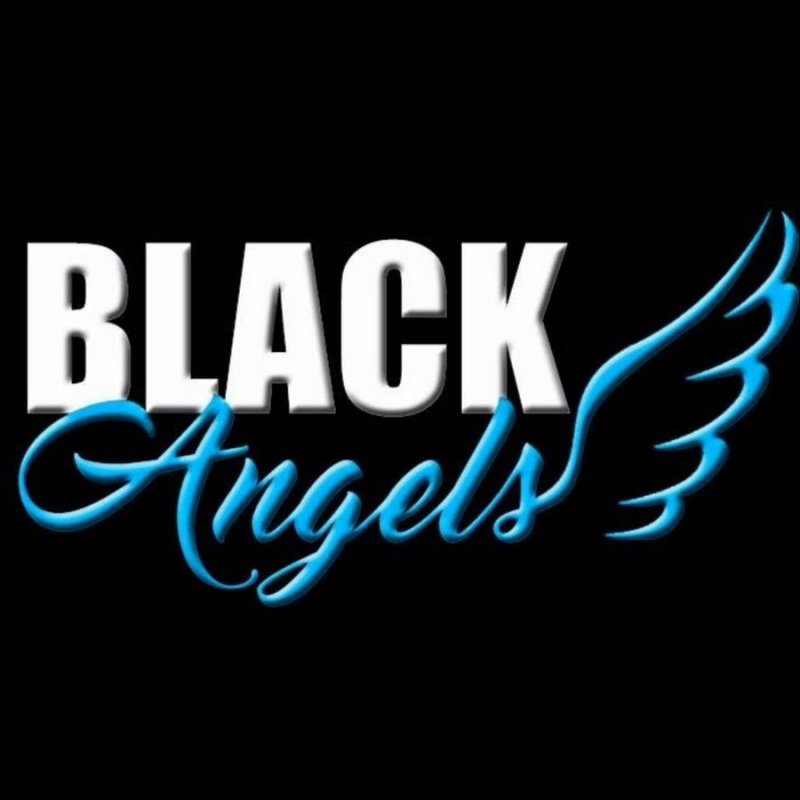 Надпись ангел на черном фоне