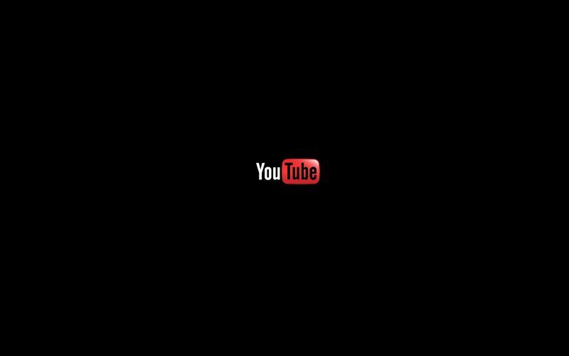 Надпись youtube на черном фоне