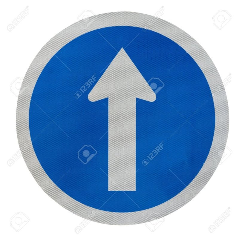 Знак перечеркнутая стрелка вперед на синем фоне